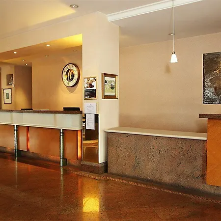 Millennium Paris Charles De Gaulle Otel 4*