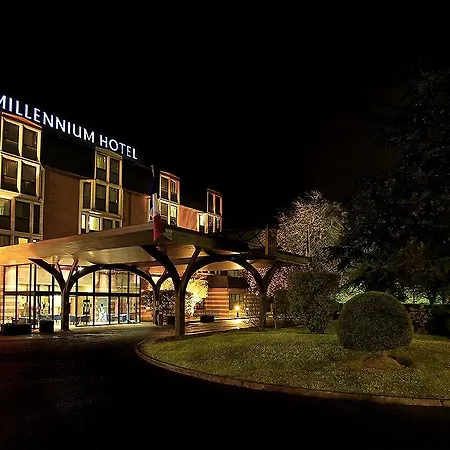 千禧国际巴黎查尔斯戴高乐酒店 4*