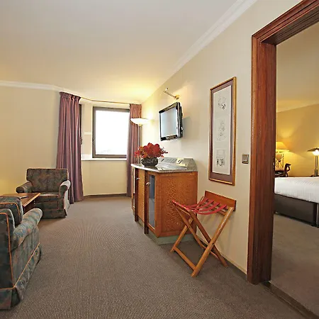 Otel Millennium Paris Charles De Gaulle 4*