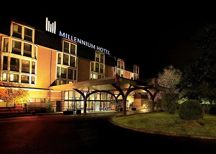 호텔 밀레니엄 호펠 파리 샤를 드골 4*