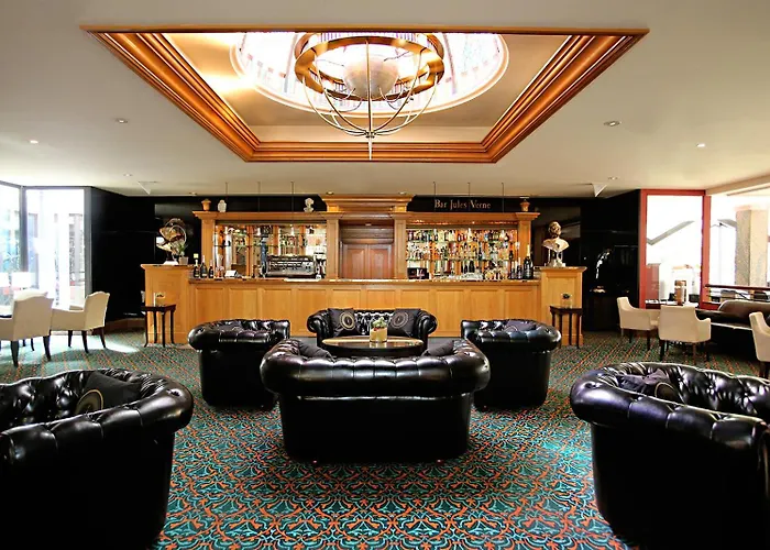 밀레니엄 호펠 파리 샤를 드골 4*