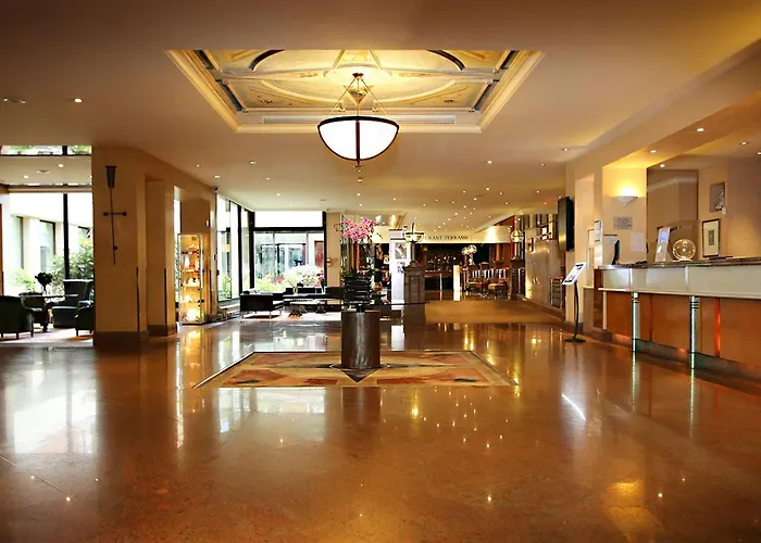 호텔 밀레니엄 호펠 파리 샤를 드골 4*