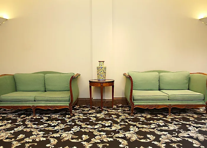 호텔 밀레니엄 호펠 파리 샤를 드골 4*