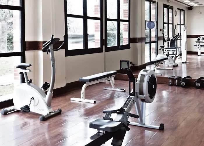 호텔 밀레니엄 호펠 파리 샤를 드골 4*