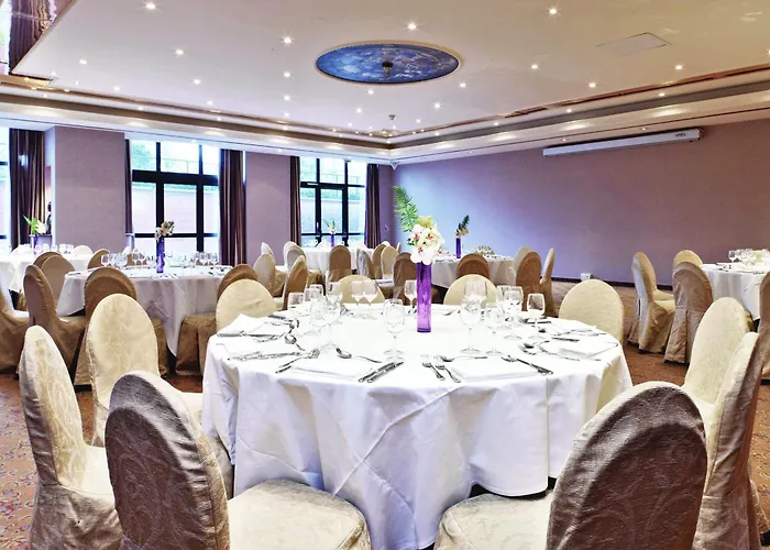 호텔 밀레니엄 호펠 파리 샤를 드골 4*