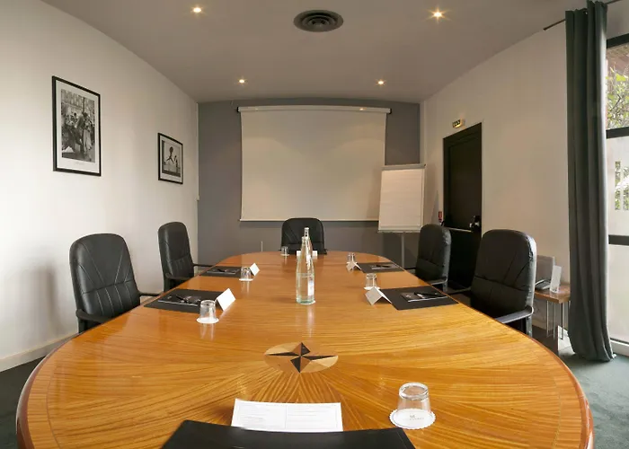 호텔 밀레니엄 호펠 파리 샤를 드골